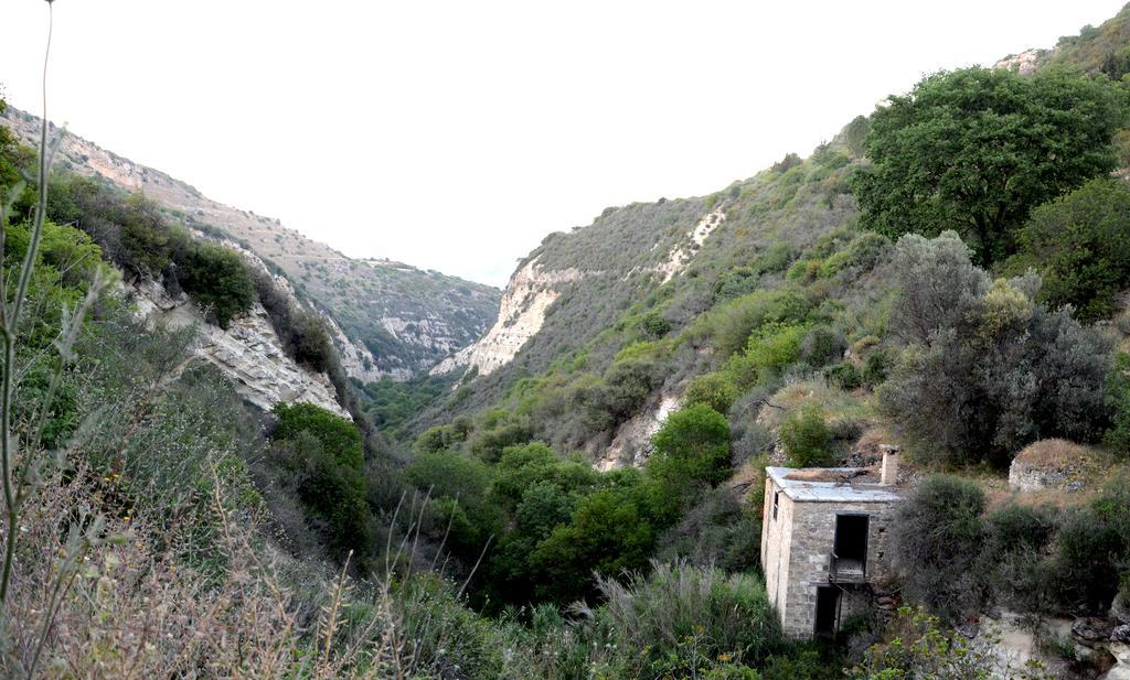 Amarakos Guesthouse Λειτουργεί Υπό Νέα Διεύθυνση Kato Akourdalia Exterior foto